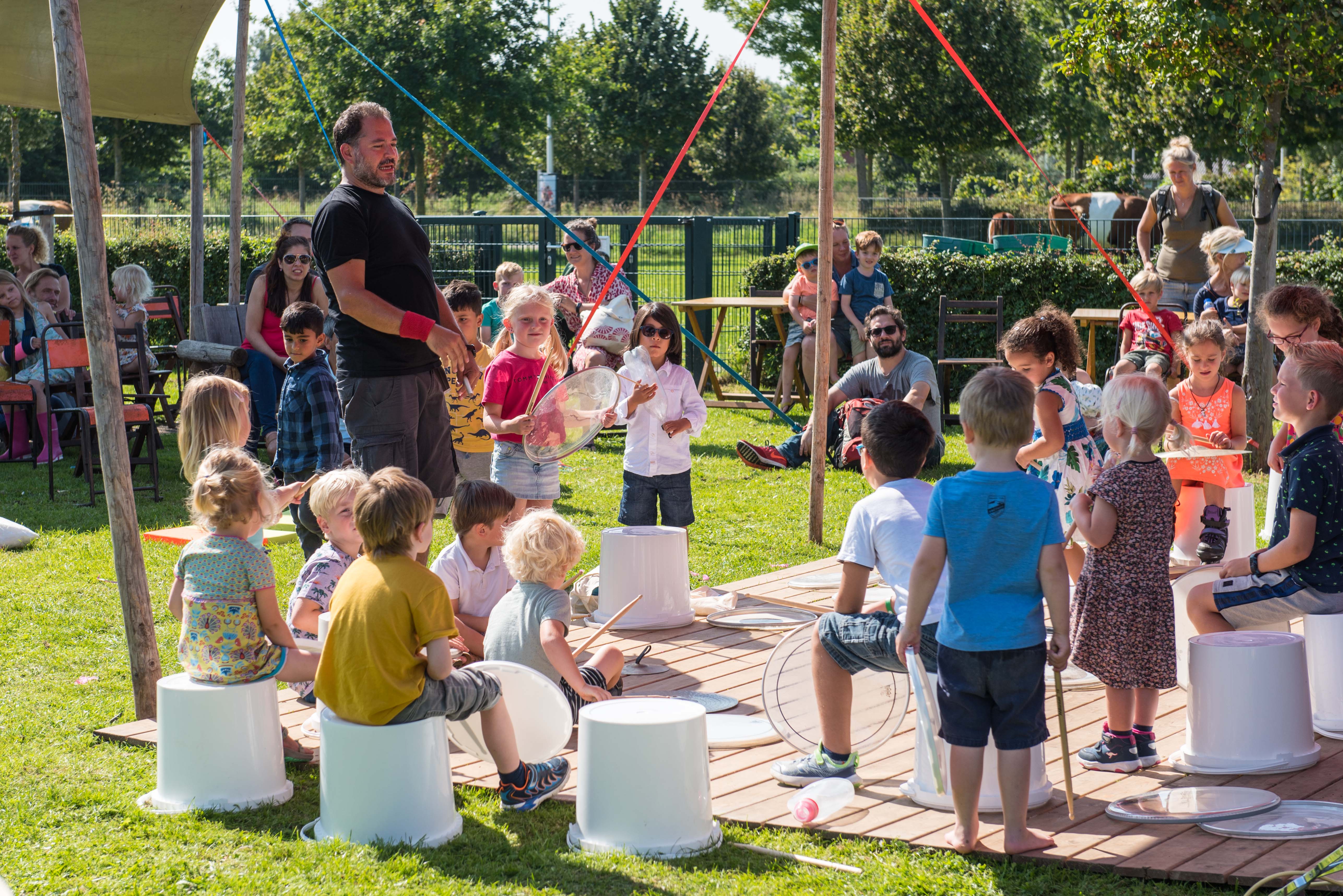 Muziekplezier met Juan (Buurtcamping)